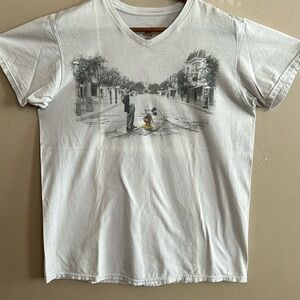 Hanes White Women’s Graphic T-Shirt. Size Large. Main Street Park Theme. Cotton.
